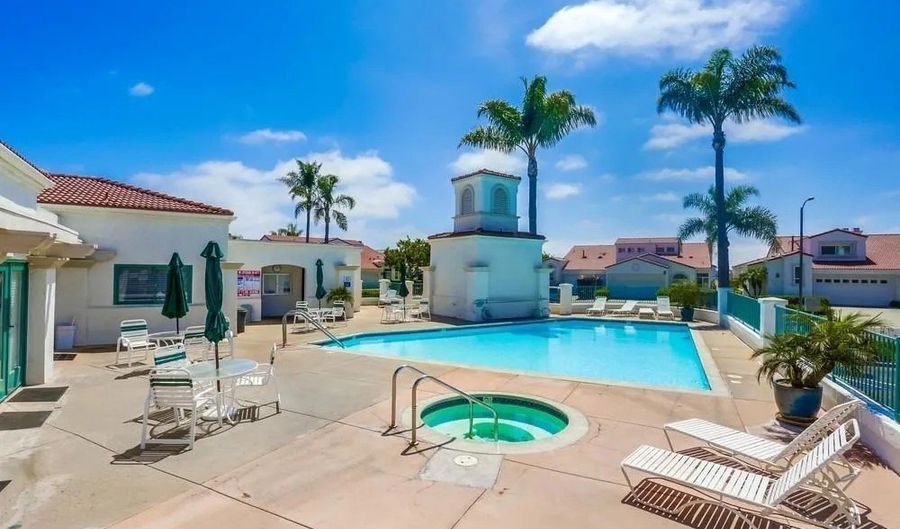 3367 Malta Way, Oceanside, CA 92056 - 2 Beds, 2 Bath