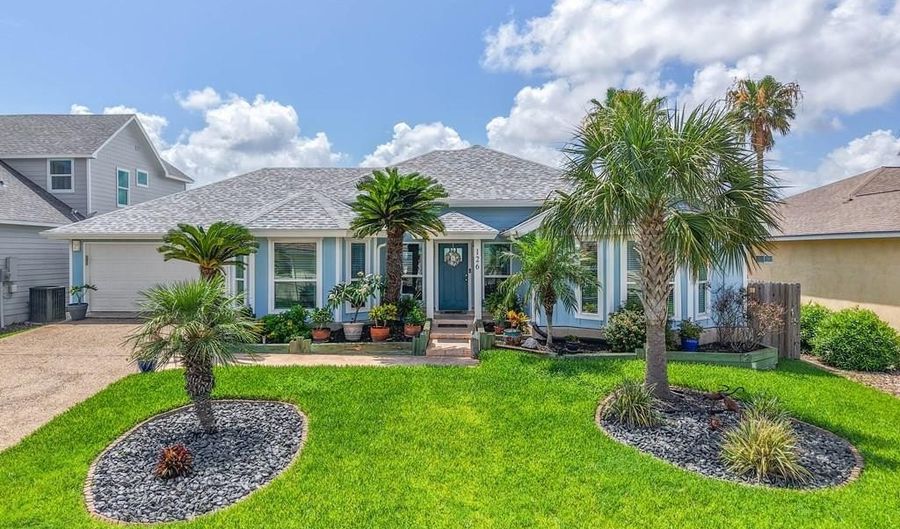 126 Sea View Dr, Aransas Pass, TX 78336 - 3 Beds, 2 Bath