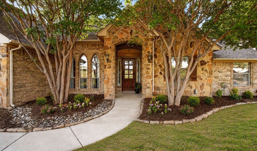128 Canyon Ridge Trl, Aledo, TX 76008 - 4 Beds, 3 Bath