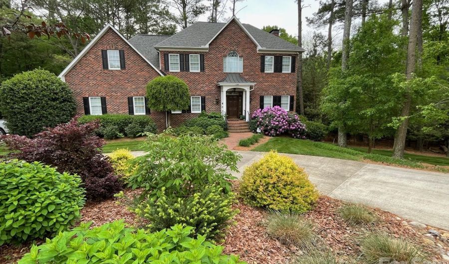 1200 Heritage Dr, Albemarle, NC 28001 - 4 Beds, 4 Bath