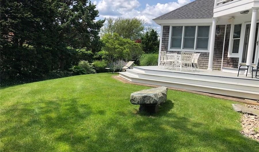 611 Wolcott Ave, Middletown, RI 02842 - 4 Beds, 4 Bath