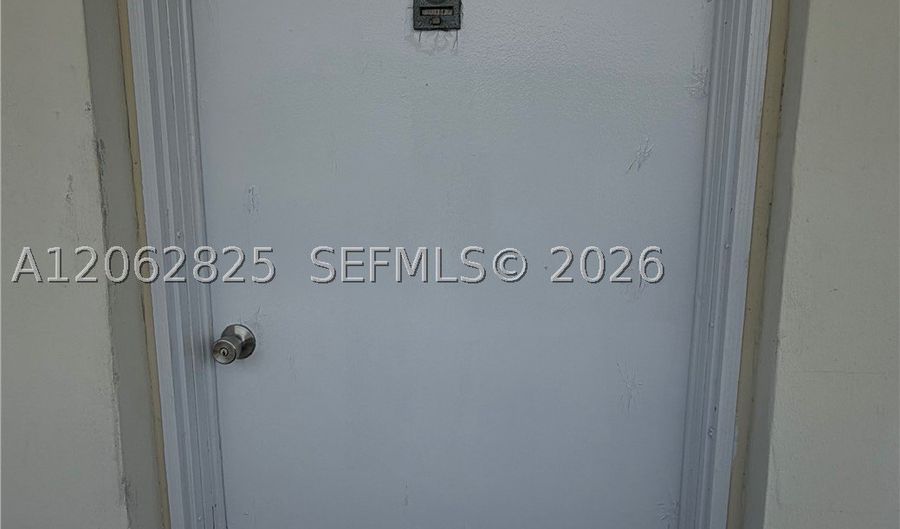 3000 Marcos Dr P210, Aventura, FL 33160 - 1 Beds, 1 Bath