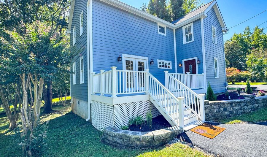 3276 KITTY DUVALL Dr, Annapolis, MD 21403 - 2 Beds, 2 Bath
