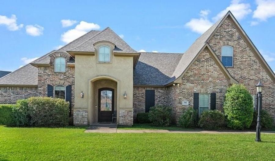 306 Plum Orchard Ln, Benton, LA 71006 - 4 Beds, 3 Bath