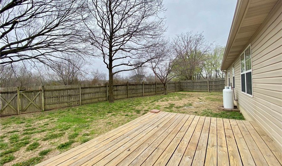 42 Millsap Cir, Bella Vista, AR 72715 - 3 Beds, 2 Bath