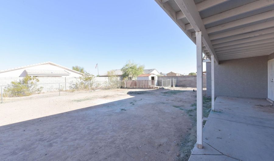 14735 S CHARCO Rd, Arizona City, AZ 85123 - 3 Beds, 2 Bath