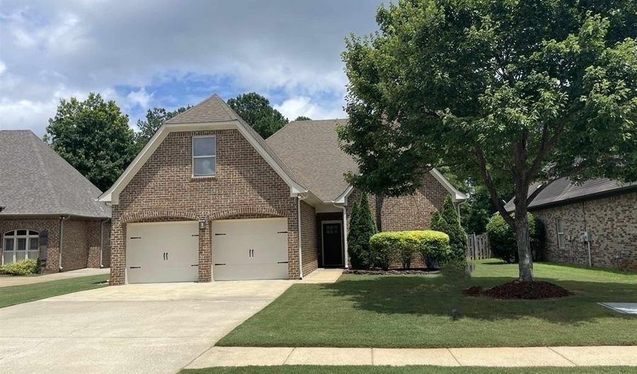 256 LACEY Ave, Alabaster, AL 35114 - 3 Beds, 2 Bath