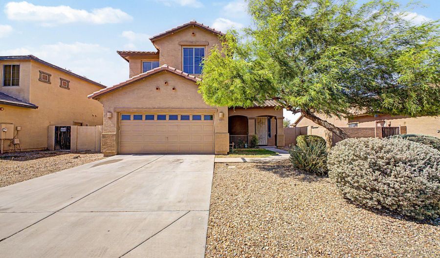 910 E HARRISON Dr, Avondale, AZ 85323 - 4 Beds, 3 Bath