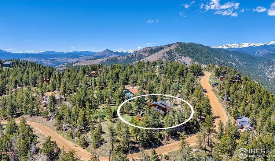 394 Deer Trail Cir, Boulder, CO 80302 - 3 Beds, 3 Bath