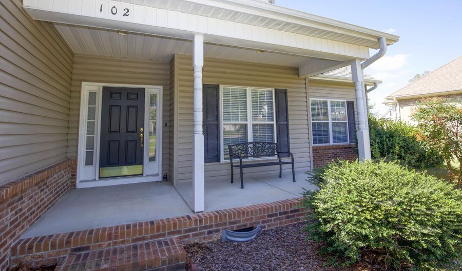 102 Newington Way, Aberdeen, NC 28315 - 3 Beds, 2 Bath