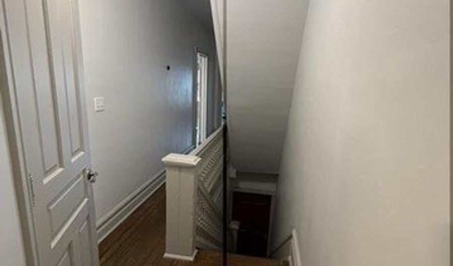 30 S Franklin 2, Allentown, PA 18102 - 4 Beds, 1 Bath