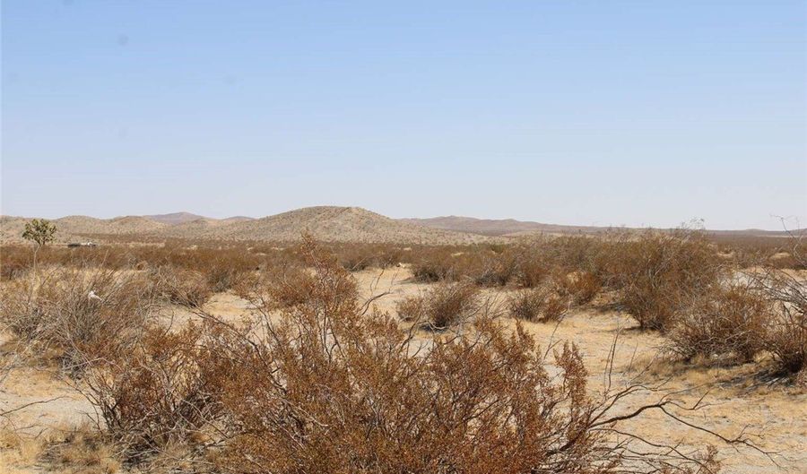 18 Skyranch Rd, Adelanto, CA 92301 - 0 Beds, 0 Bath