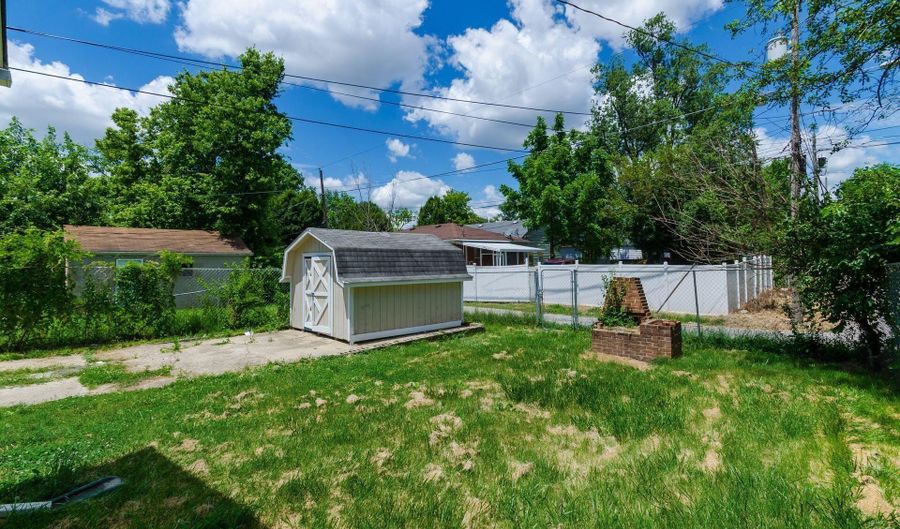 1176 Duxberry Ave, Columbus, OH 43211 - 3 Beds, 2 Bath