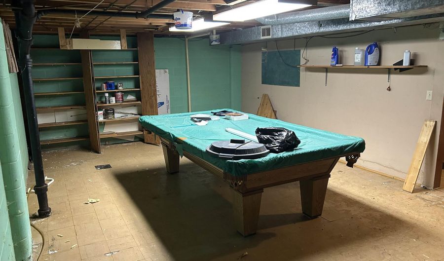 214 S Heckart St, Algona, IA 50511 - 3 Beds, 2 Bath