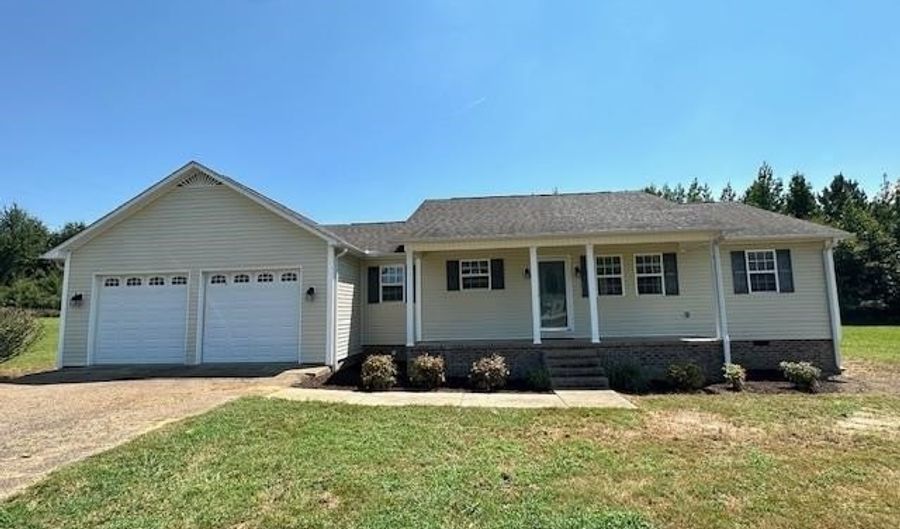 125 PEAR BLOSSOM, Adamsville, TN 38310 - 3 Beds, 2 Bath