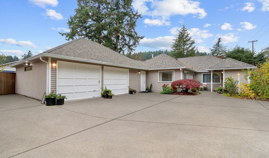 15390 SW DAVIS Rd, Beaverton, OR 97007 - 3 Beds, 2 Bath