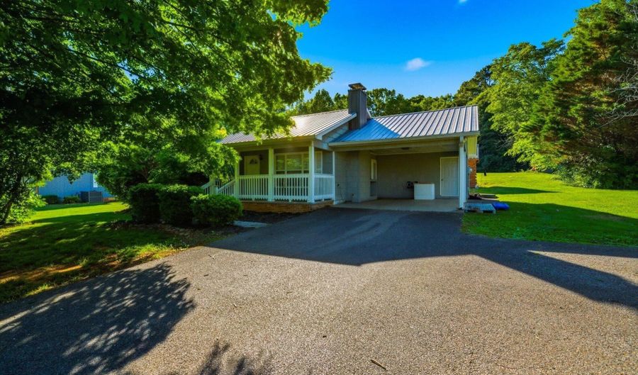 128 County Road 750, Athens, TN 37303 - 3 Beds, 2 Bath