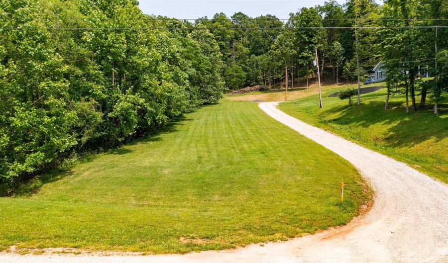 8 Walkers Pointe Rd, Barboursville, WV 25504 - 0 Beds, 0 Bath