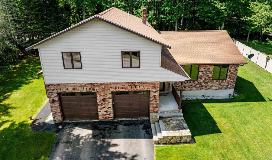 84 Bemis St, Berlin, NH 03570 - 4 Beds, 3 Bath