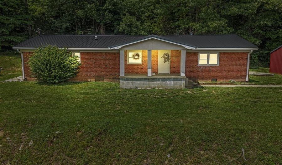 2088 Pine Ridge Rd, Battletown, KY 40104 - 3 Beds, 1 Bath