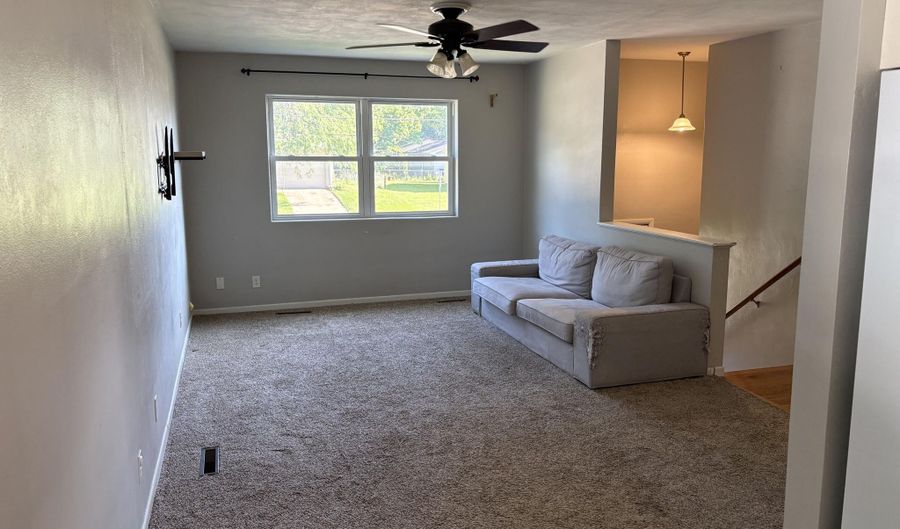 3810 Ontario St, Ames, IA 50014 - 3 Beds, 2 Bath