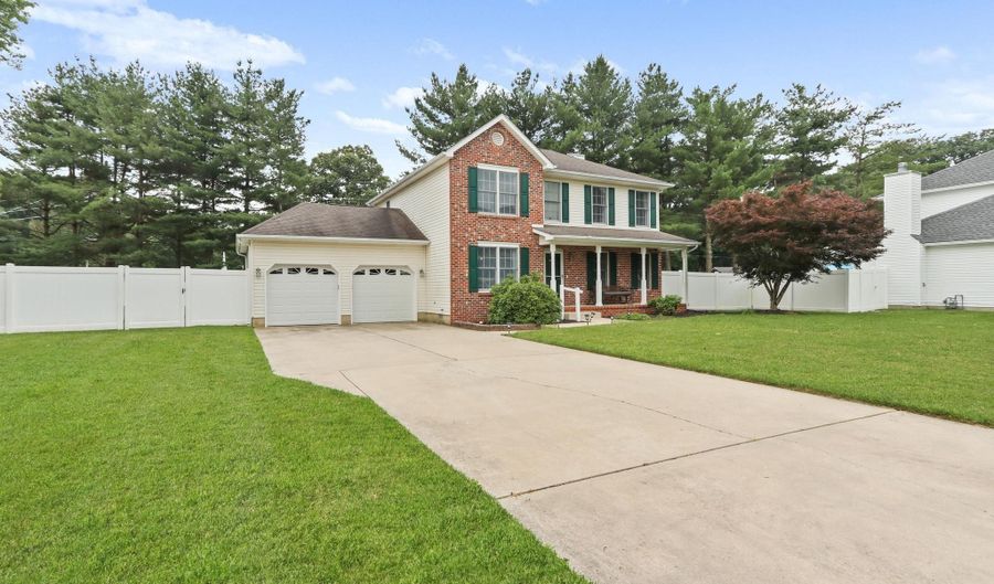 7 PIN OAK Dr, Dover, DE 19904 - 3 Beds, 3 Bath