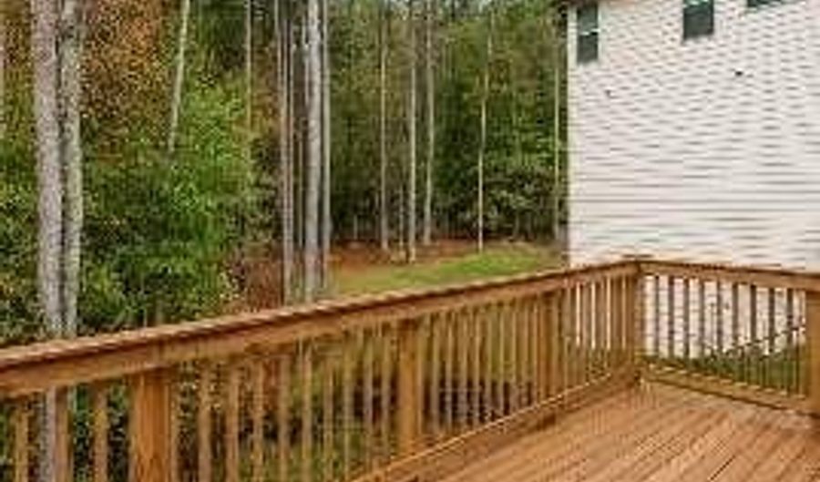 74 Fairway Dr, Acworth, GA 30101 - 5 Beds, 5 Bath