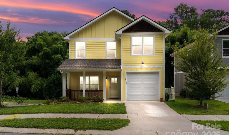29 Crayton Park Dr, Asheville, NC 28803 - 3 Beds, 3 Bath