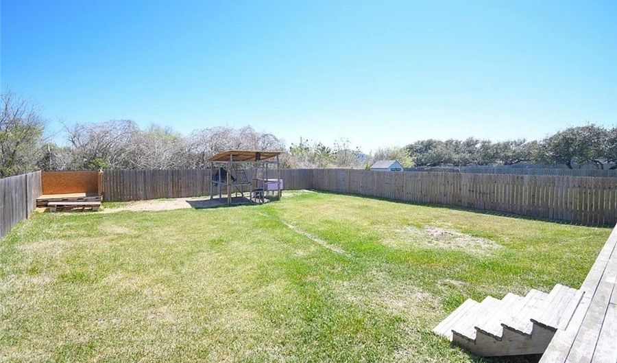 1325 S McCampbell St, Aransas Pass, TX 78336 - 3 Beds, 2 Bath