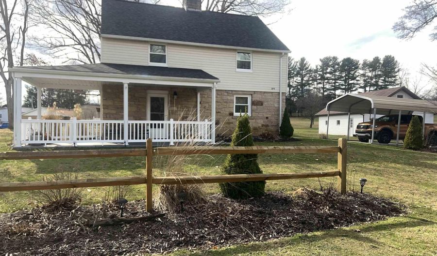 275 S Rd, Arthurdale, WV 26520 - 3 Beds, 2 Bath