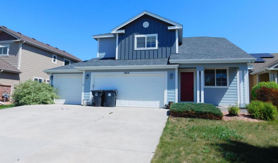 5814 CALUMET Dr, Cheyenne, WY 82001 - 4 Beds, 3 Bath