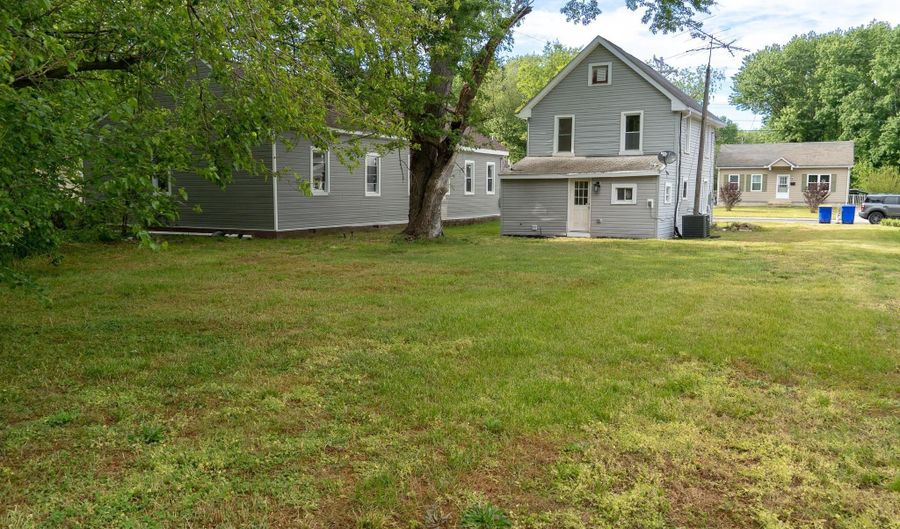 131 W MISPILLION St, Harrington, DE 19952 - 3 Beds, 2 Bath