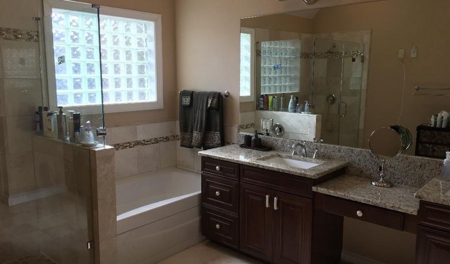5010 WASHINGTON Blvd, Arlington, VA 22205 - 4 Beds, 3 Bath