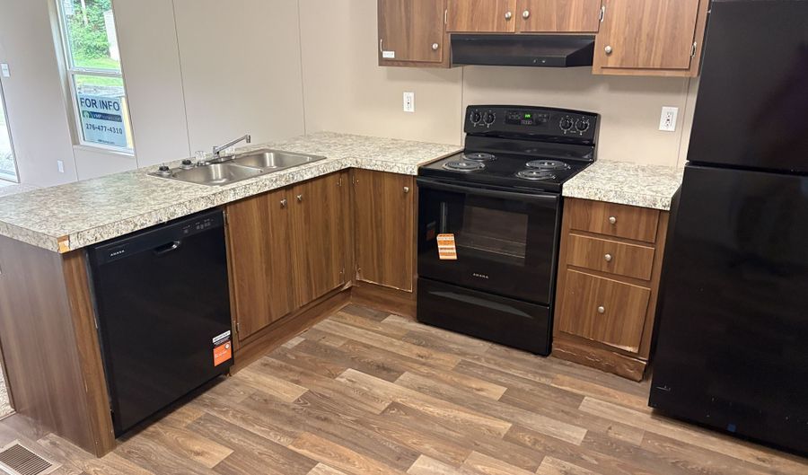 16507 CANYON Dr Lot 14, Abingdon, VA 24211 - 2 Beds, 2 Bath