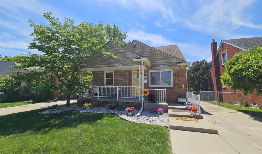 15641 O Connor Ave, Allen Park, MI 48101 - 3 Beds, 3 Bath