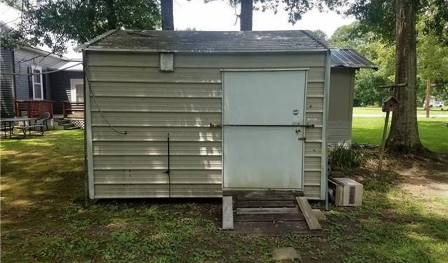 212 SHORT St, Amite, LA 70422 - 3 Beds, 1 Bath