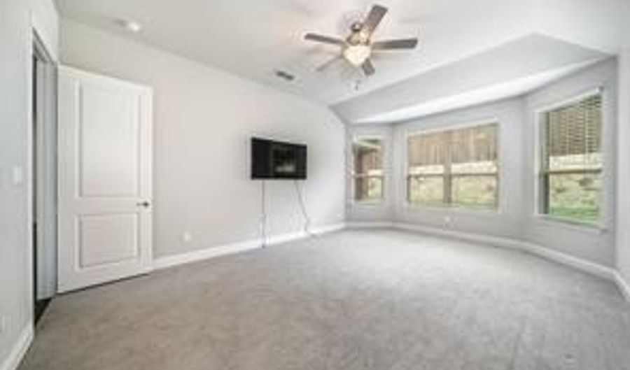 5888 Austin Waters, The Colony, TX 75056 - 3 Beds, 3 Bath