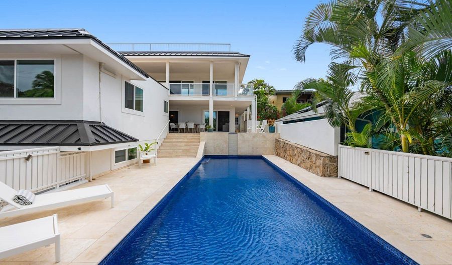 148 Kaelepulu Dr, Kailua, HI 96734 - 7 Beds, 5 Bath