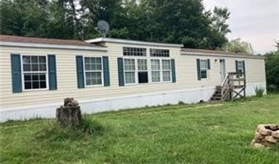 198 Wilson Ln, Aliquippa, PA 15001 - 3 Beds, 0 Bath