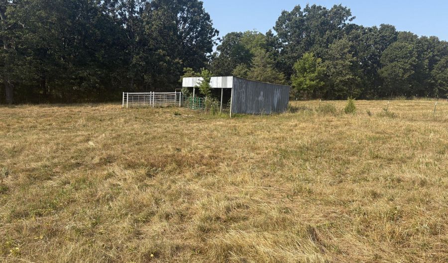 000 Farm Road 1220, Aurora, MO 65605 - 0 Beds, 0 Bath