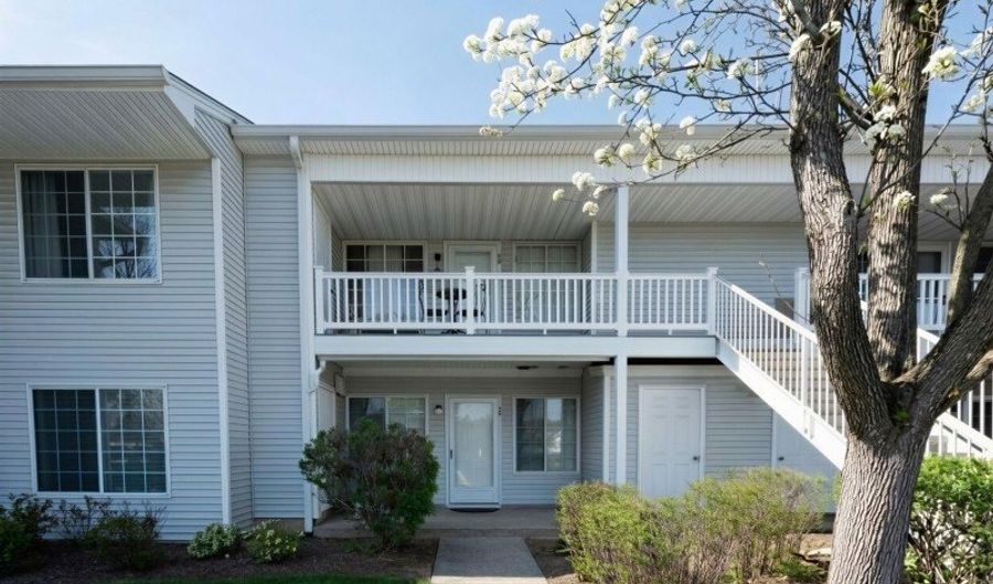 26 Larkspur Ct 26, Bedminster, NJ 07921 - 1 Beds, 1 Bath