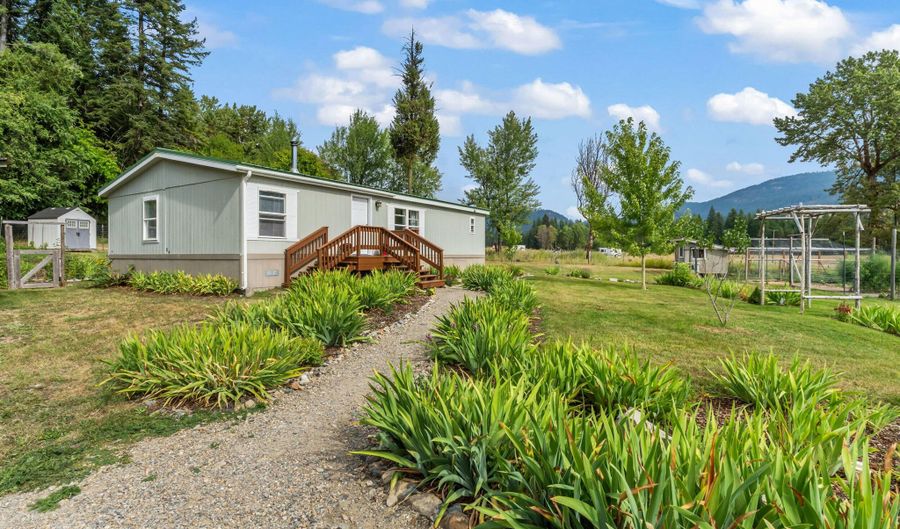 2516 BURGESS Rd, Addy, WA 99101 - 3 Beds, 2 Bath