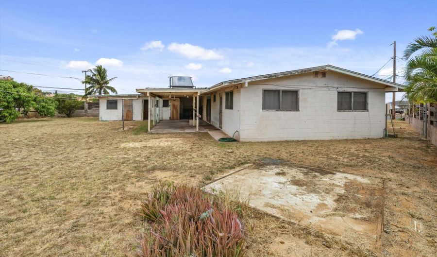 356 Hilu Pl, Kahului, HI 96732 - 3 Beds, 1 Bath