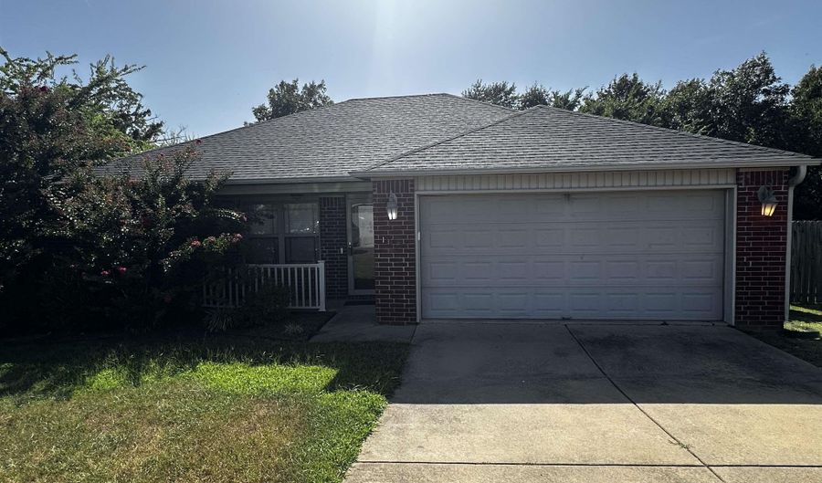 14616 Woodside Place Loop, Alexander, AR 72002 - 3 Beds, 2 Bath