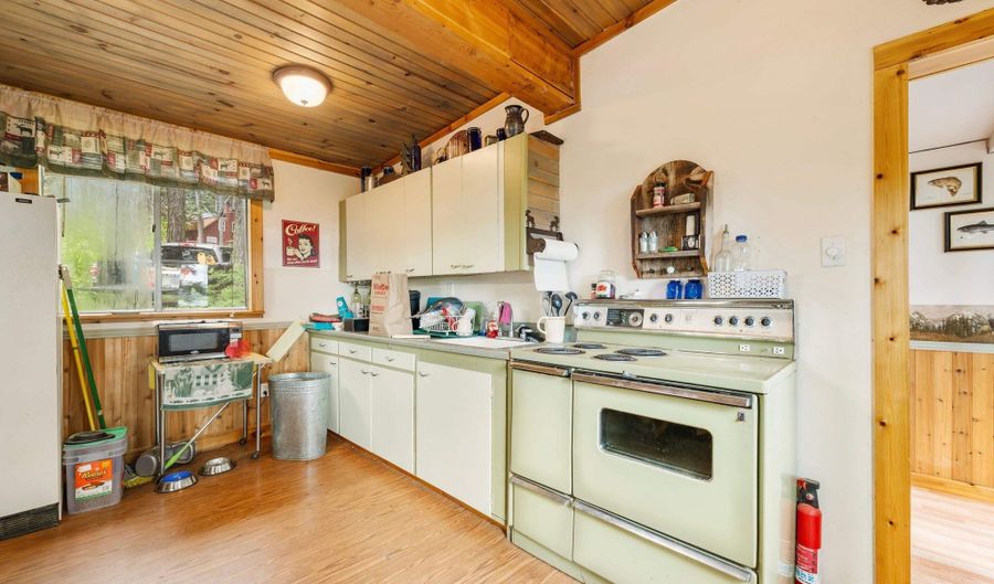 24 Pats Ln, Cascade, ID 83611 - 1 Beds, 1 Bath