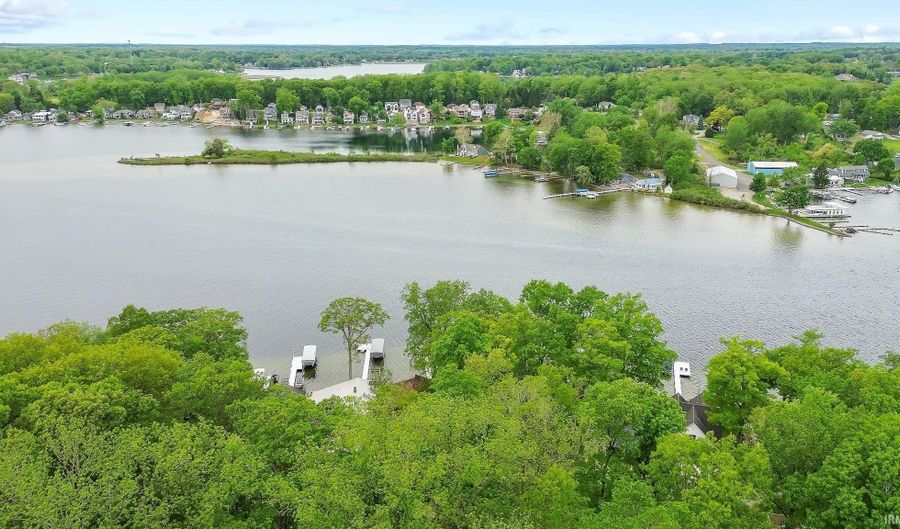 75 Ln 105a Lake James, Angola, IN 46703 - 5 Beds, 3 Bath