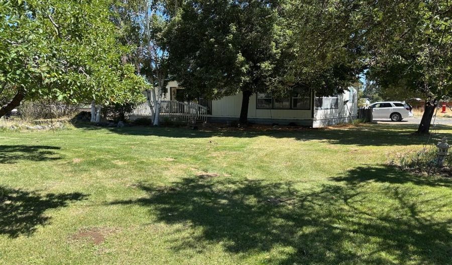 21010 Yeoman Rd, Bend, OR 97701 - 3 Beds, 2 Bath