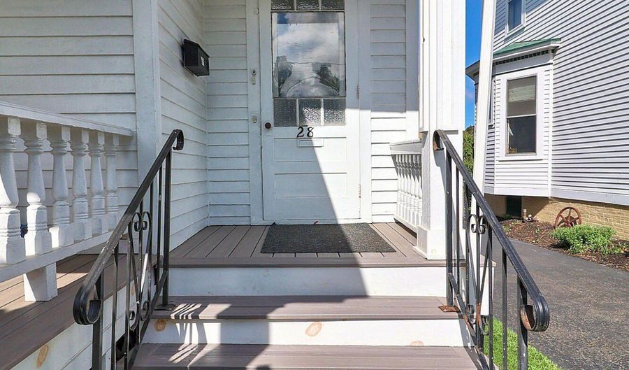 28 Manning Blvd 2, Albany, NY 12203 - 3 Beds, 1 Bath