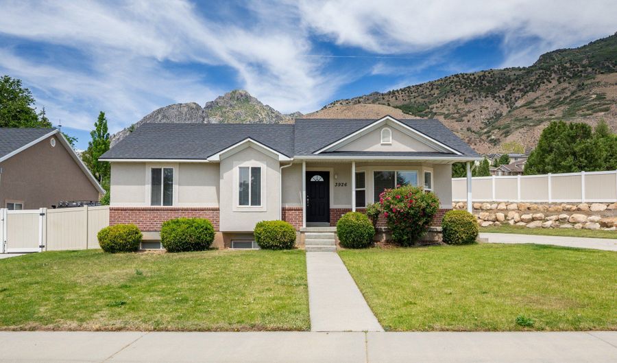 3926 W 10400 N, Cedar Hills, UT 84062 - 3 Beds, 2 Bath