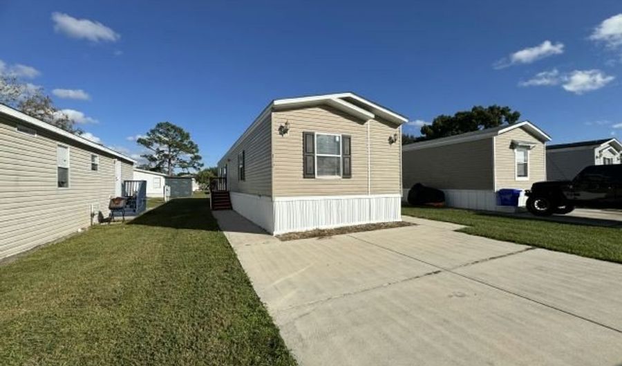 1727 Hogue Ave 469, Apopka, FL 32712 - 3 Beds, 2 Bath